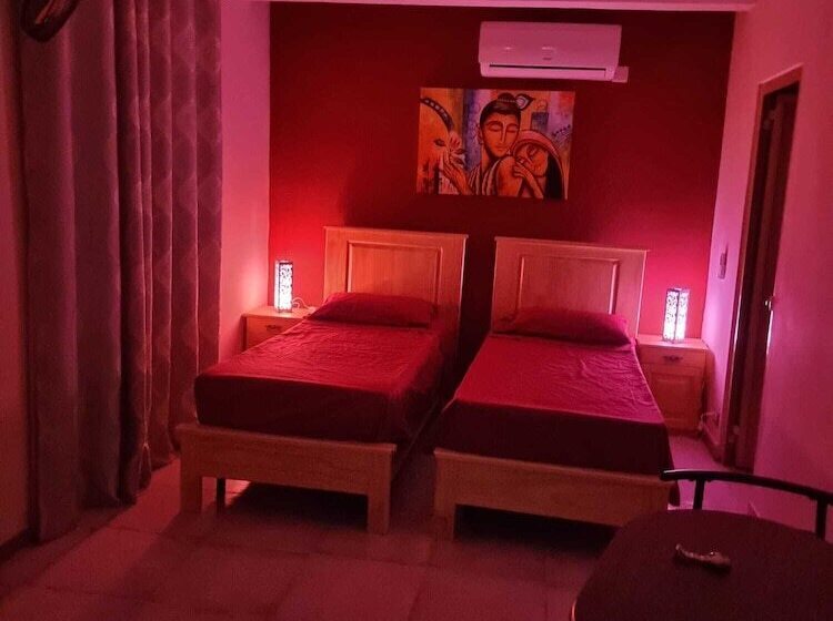 تختخواب و صبحانه Eleganz Residence