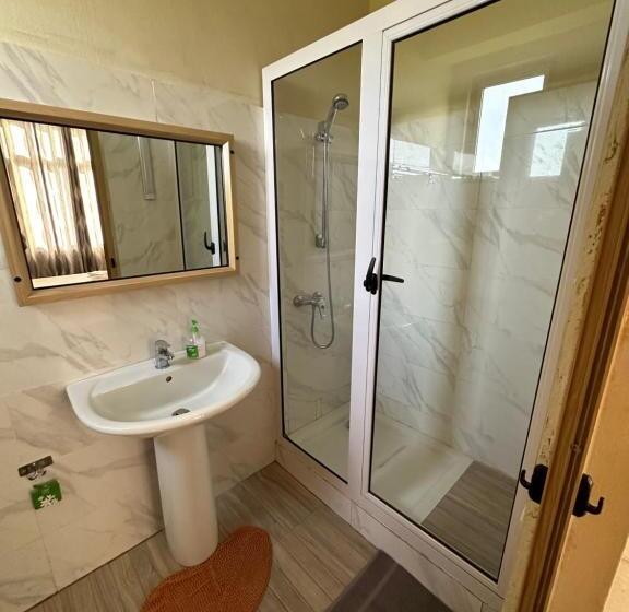 تختخواب و صبحانه Eleganz Residence