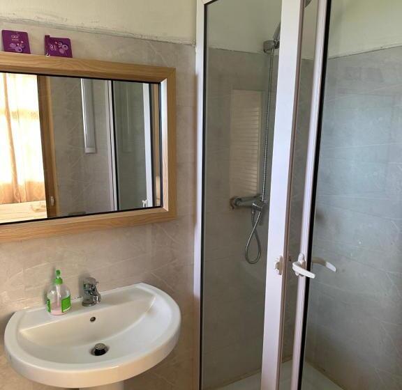 تختخواب و صبحانه Eleganz Residence