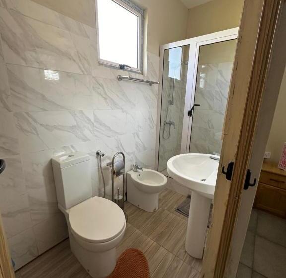 تختخواب و صبحانه Eleganz Residence