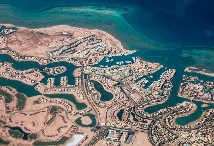 Resort ريزورت