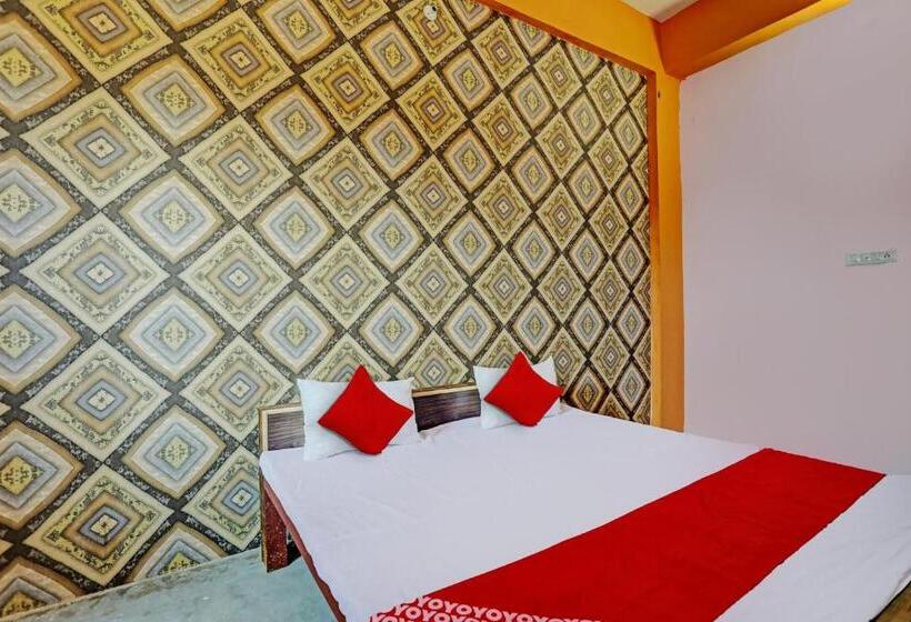 فندق Oyo Flagship 81496 Goldy Palace