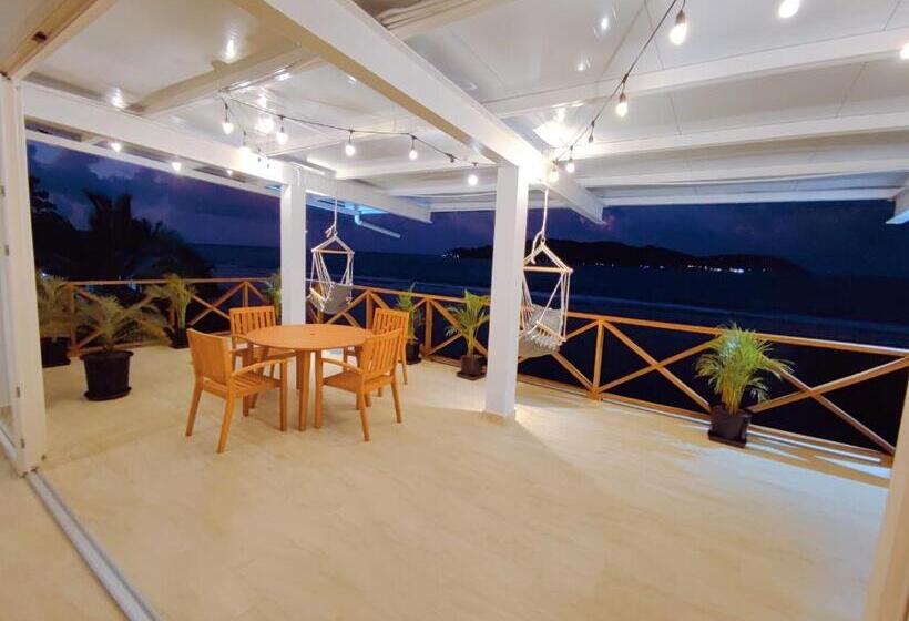 Kasakai Beachouse