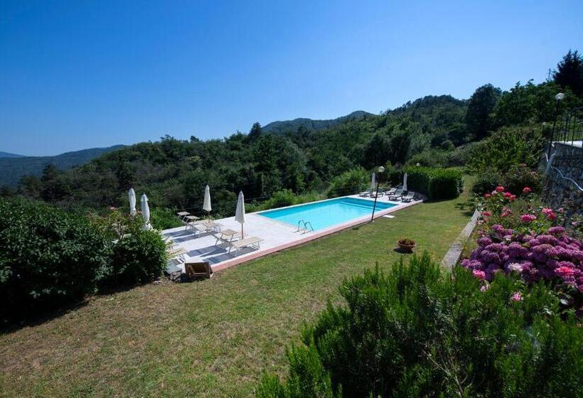 펜션 202   Camera Mansardata Tra Le Cinque Terre E Portofino   Residence Cherry House