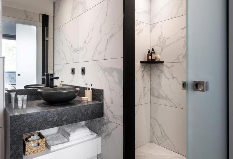 Mgm Hotels & Residences   Residence Alhena