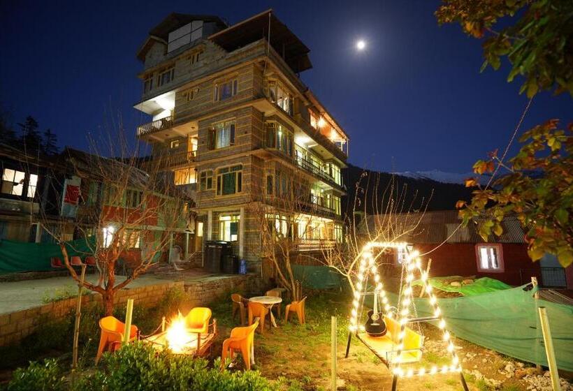 فندق Shree Ram Cottage, Manali ! 1,2,3 Bedroom Luxury Cottages Available