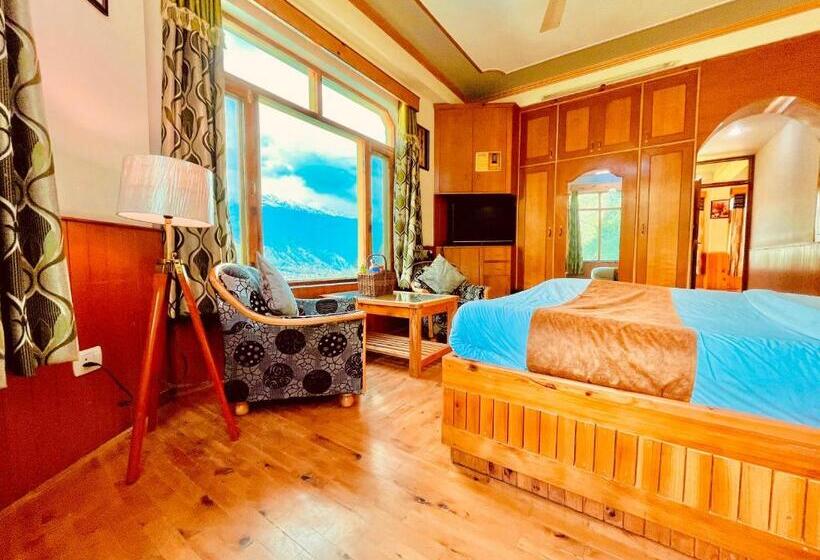 فندق Shree Ram Cottage, Manali ! 1,2,3 Bedroom Luxury Cottages Available
