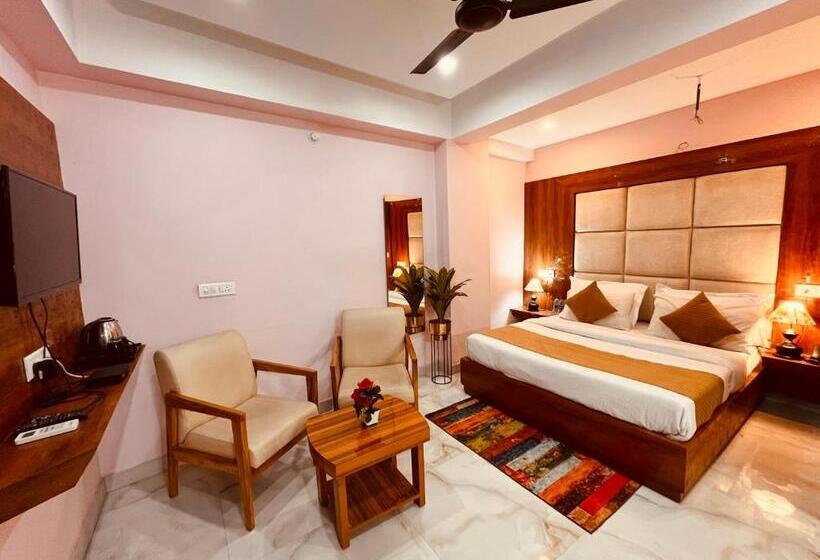 فندق The Spring Inn, Haridwar   A Four Star Luxury