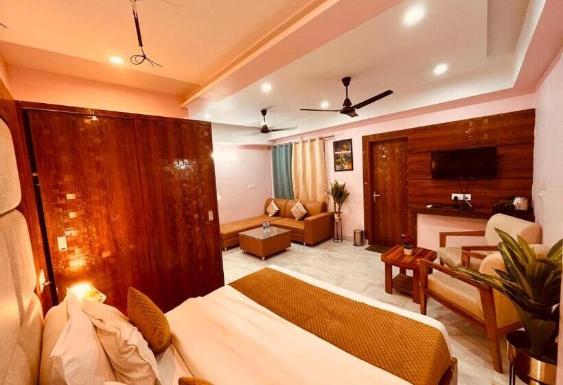 فندق The Spring Inn, Haridwar   A Four Star Luxury