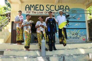 پانسیون Pt Putra Momongan Menyelam Scuba