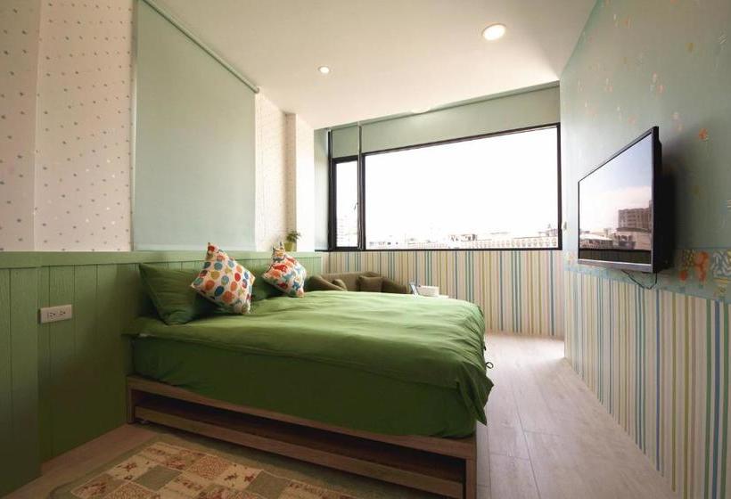 هاستل 宜蘭羅東迷彩民宿 大吉迷彩