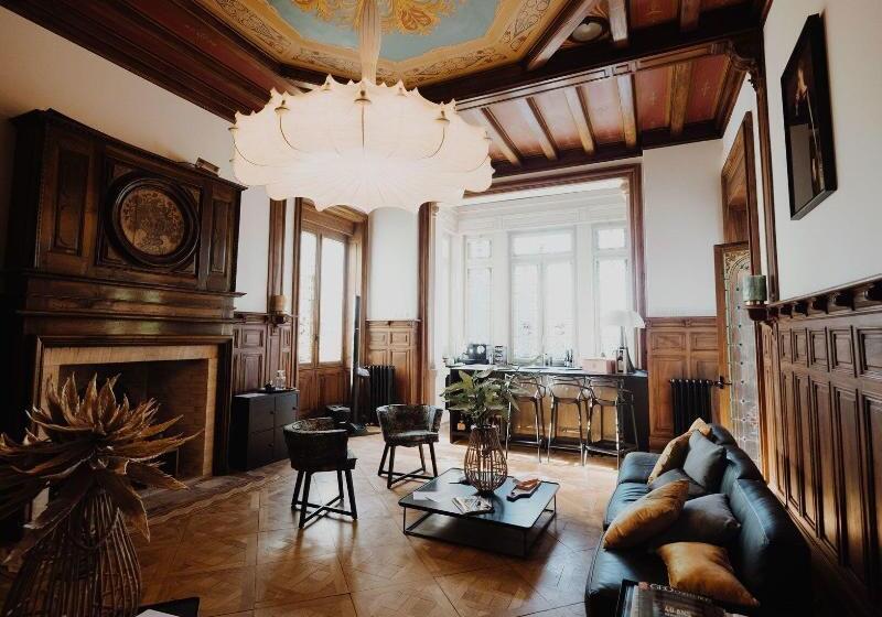 تختخواب و صبحانه La Villa Guy & Spa   Teritoria