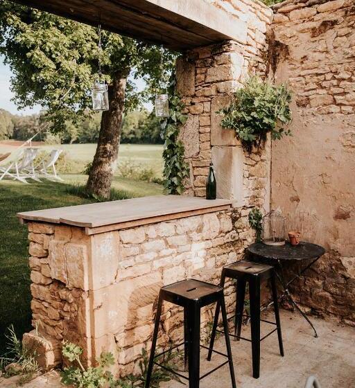 تختخواب و صبحانه Maison D Hôtes Bel Estiu