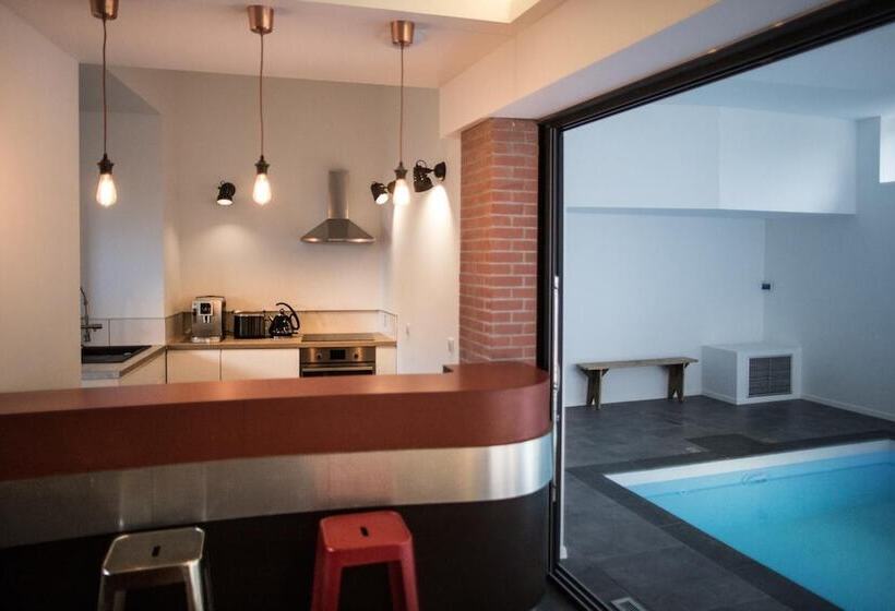 تختخواب و صبحانه Villa Pradelle