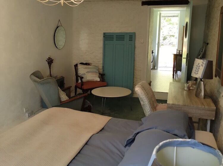 Gite Du Calme 3 Star Bed & Breakfast Cognac