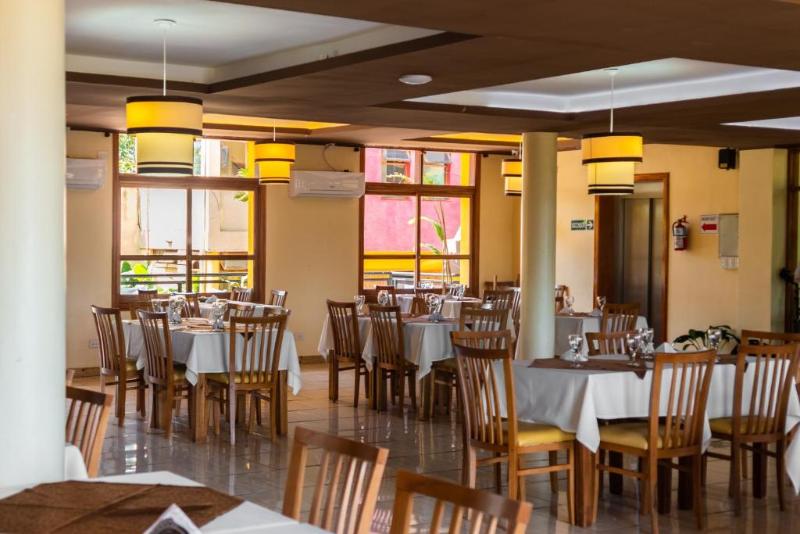 هتل Bagu Azul Obera