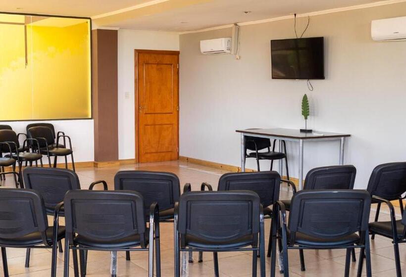 هتل Bagu Azul Obera