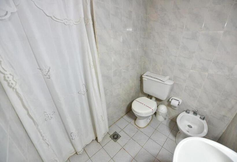 בית מלון כפרי Simón