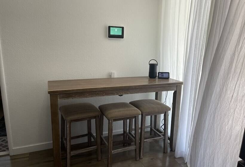 تختخواب و صبحانه Milpitas Homestay Room