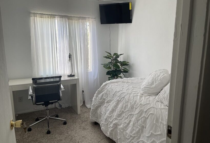 تختخواب و صبحانه Milpitas Homestay Room