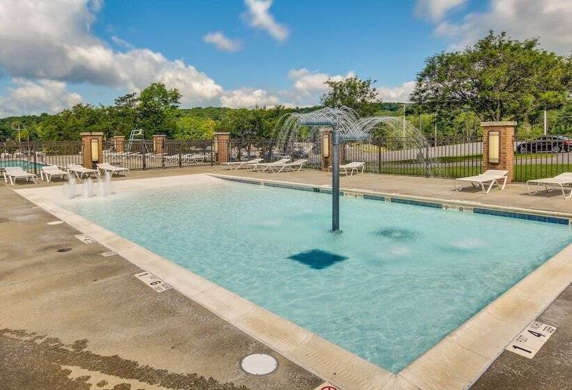 Family Friendly Dubois Cabin W/ Community Pool!