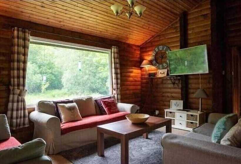 Отель Grouse Lodge