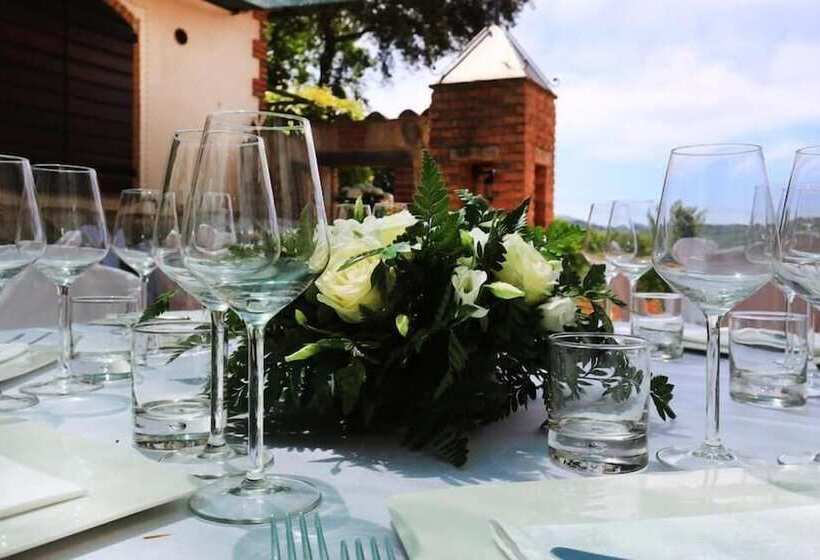 فندق ريفى Poggio La Buca   Agriturismo