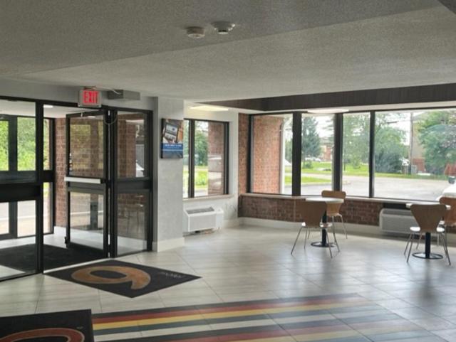 هتل Studio 6 Suites East Syracuse Airport
