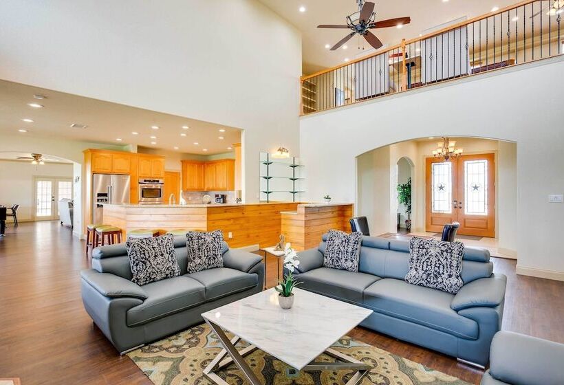 The Oasis Ranch 20 Acre Ranch In Whitewright!