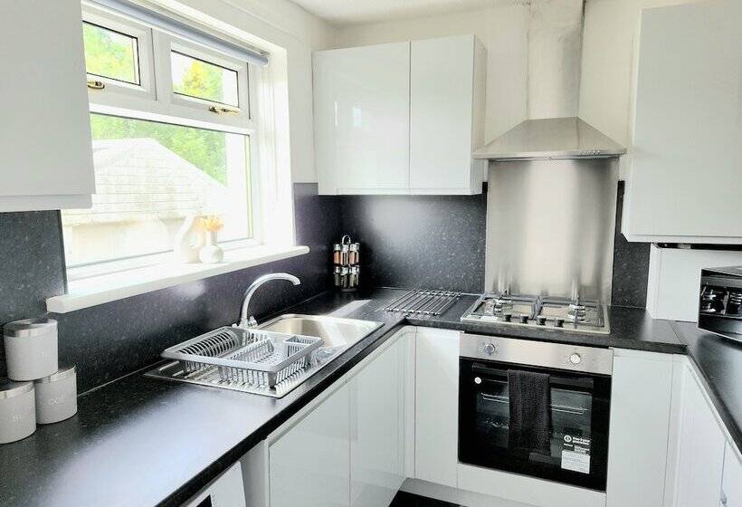 פנסיון Tranquil Home Away From Home