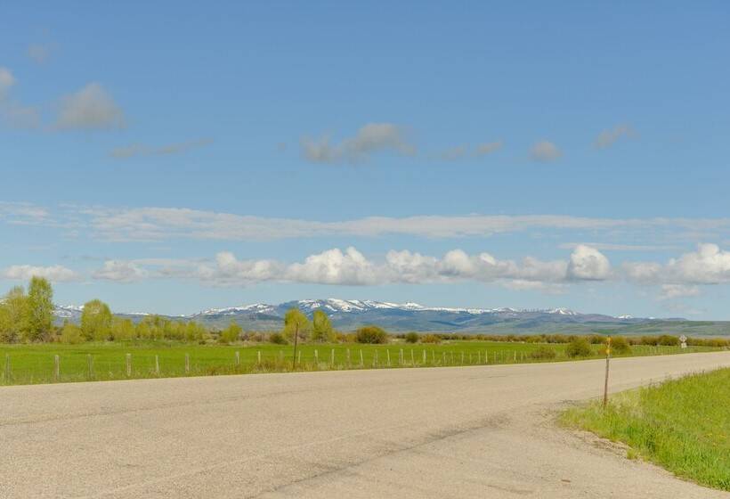 Wyoming Horse Property Near Outdoor Recreation!