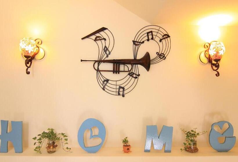 تختخواب و صبحانه 墾丁茉莉民宿