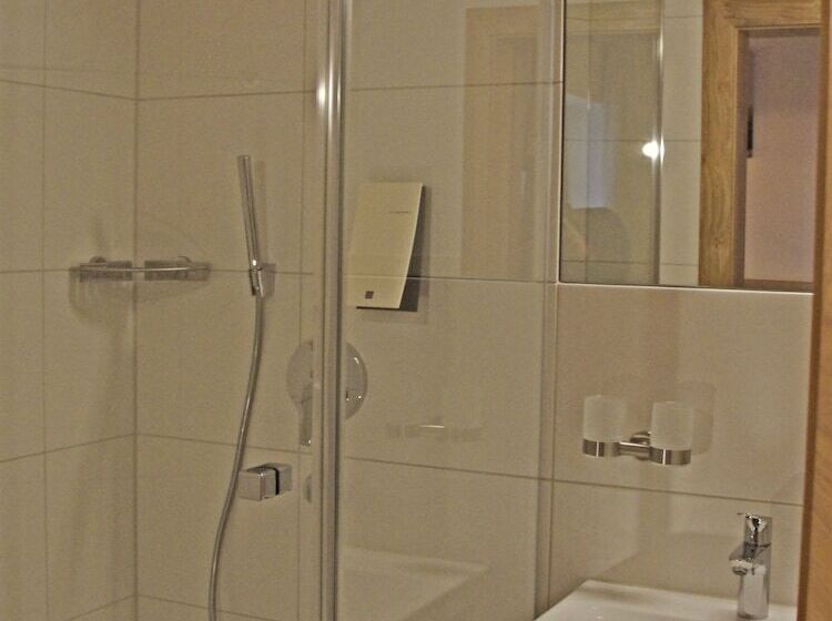 ベッドアンドブレックファースト Mammhofer Suite & Breakfast