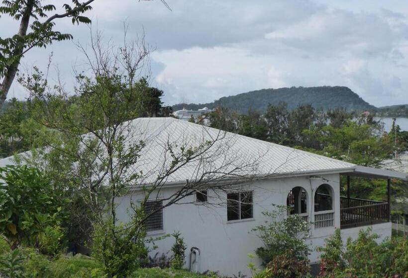 تختخواب و صبحانه Room With A View & Apartment Style