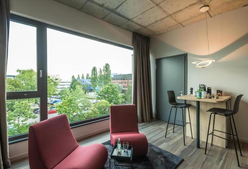 هتل Golden Ball, Exclusive Serviced Apartments Munich