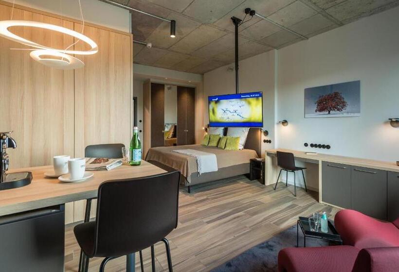 هتل Golden Ball, Exclusive Serviced Apartments Munich