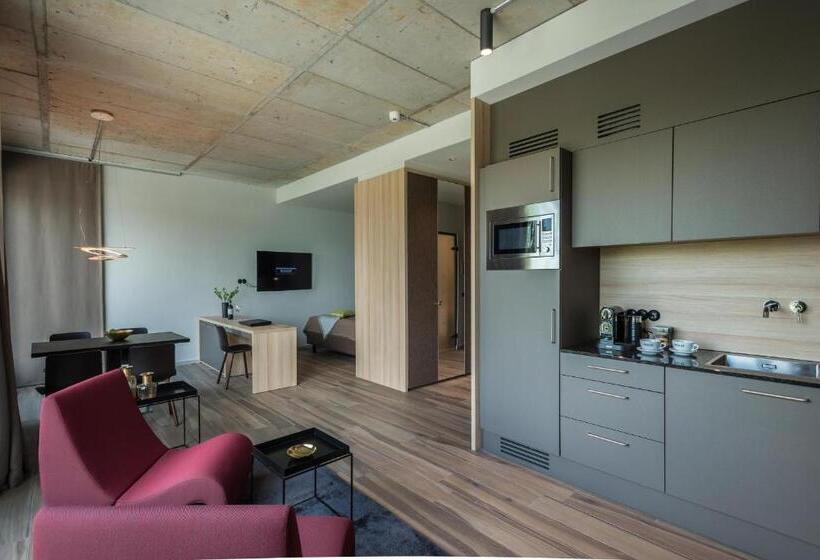 هتل Golden Ball, Exclusive Serviced Apartments Munich