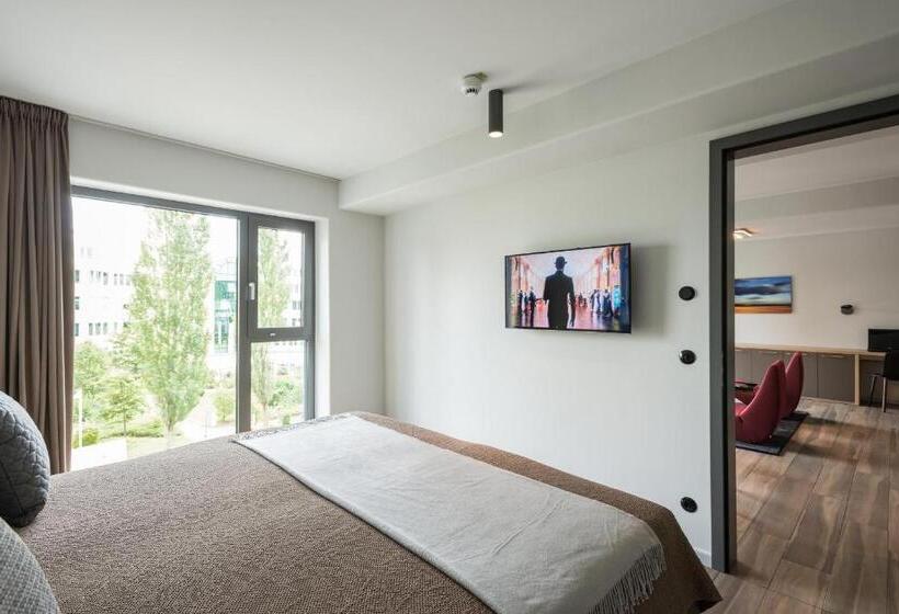 هتل Golden Ball, Exclusive Serviced Apartments Munich