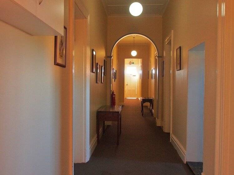 בית מלון כפרי Great Central