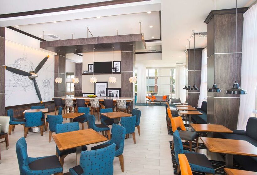 هتل Hampton Inn & Suites Lax El Segundo