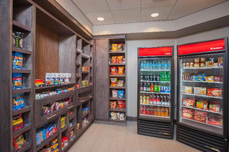 هتل Hampton Inn & Suites Lax El Segundo
