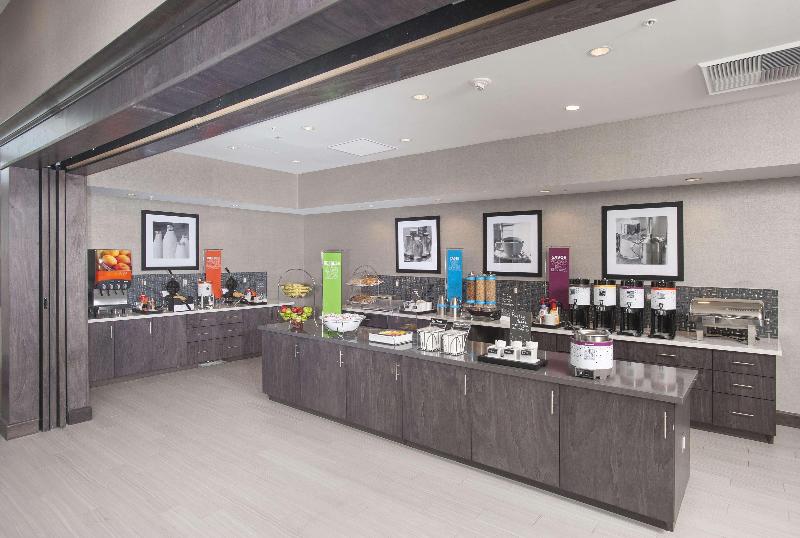 هتل Hampton Inn & Suites Lax El Segundo