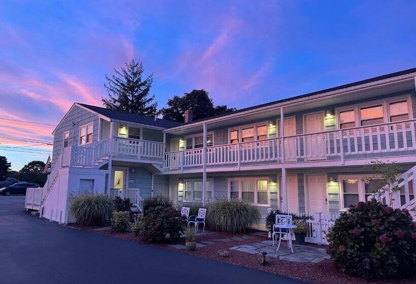 هتل The Escape Inn