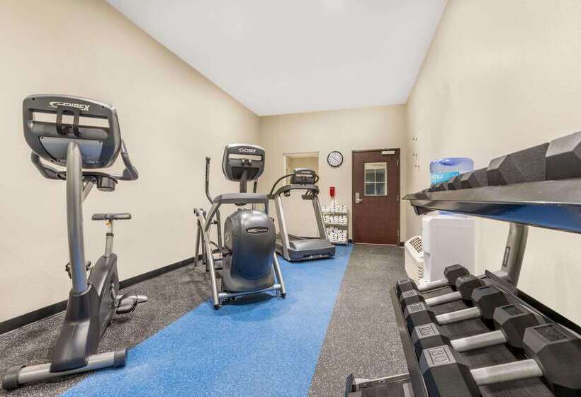 Microtel Inn & Suites By Wyndham Perry