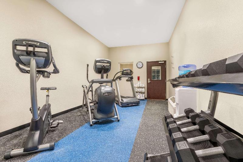 Microtel Inn & Suites By Wyndham Perry