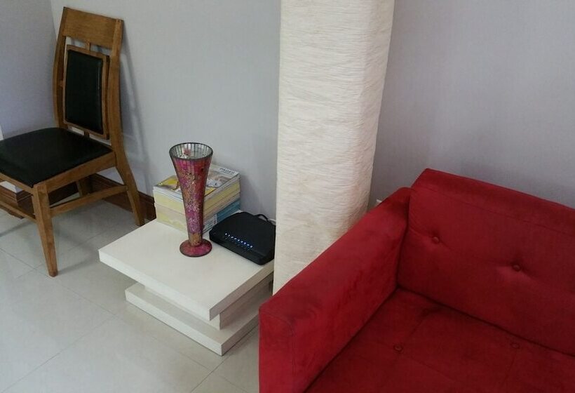 Modern London Decor Guest Apartments