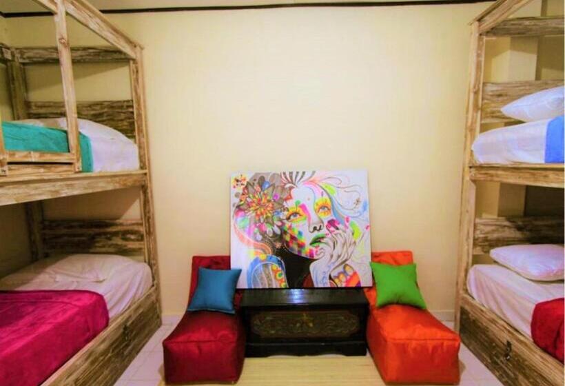 پانسیون Clamonic House Nusa Dua