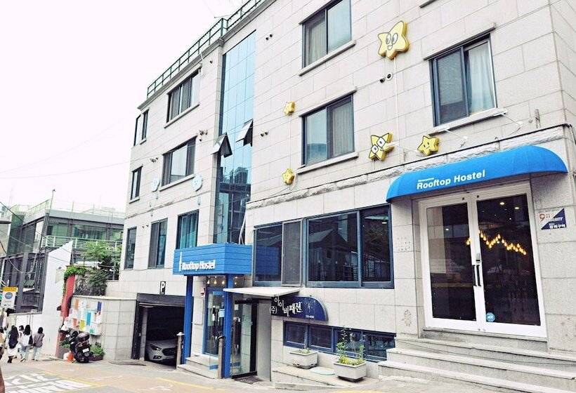 پانسیون Myeongdong Rooftop Hostel