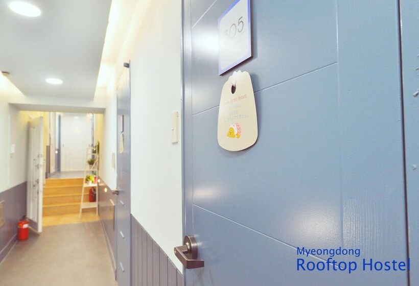 پانسیون Myeongdong Rooftop Hostel