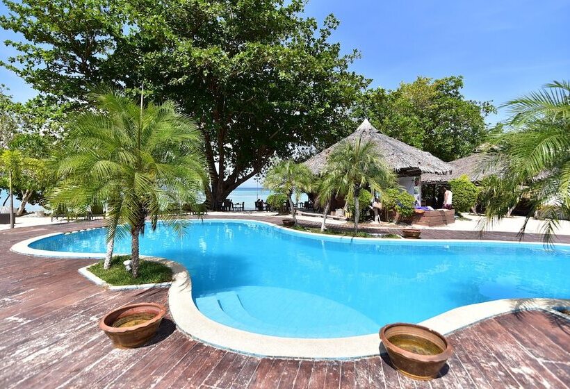 The Reef Resort